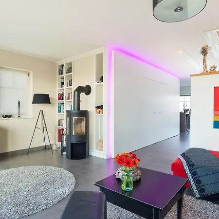 Strandhaus La Vela * Olpenæs