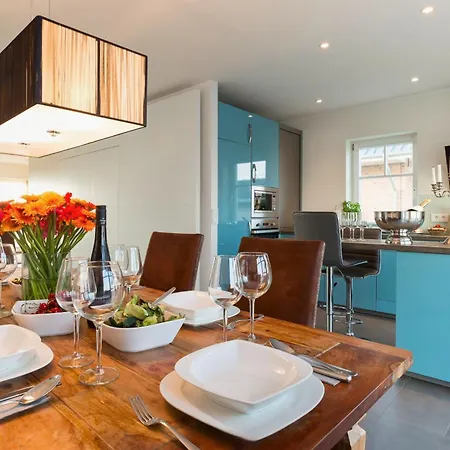 Strandhaus La Vela Feriehus Olpenæs